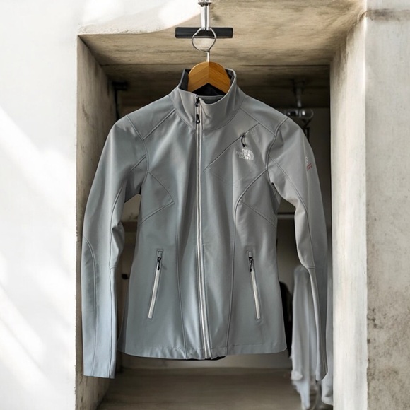 The North Face Jackets & Blazers - The North Face Women’s Grey Full Zip Jacket! XS!
